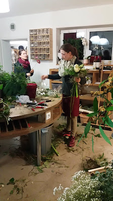 zweigeteilt Blumenwerkstatt Kübert