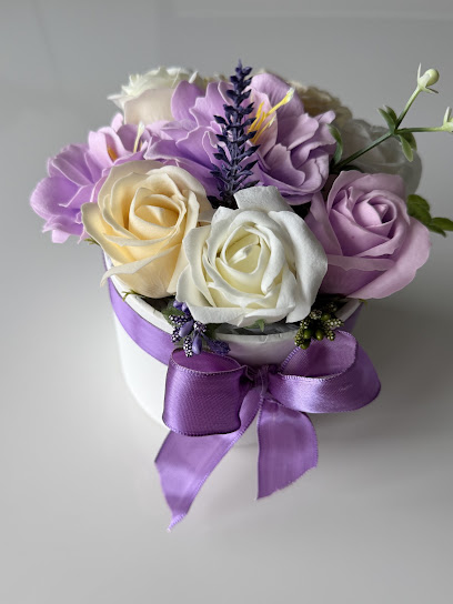 Ellen Flowers Studio