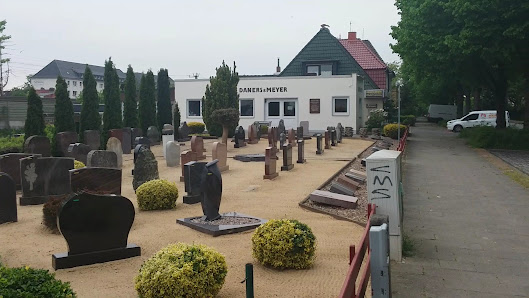 Gärtnerei Rieger - Floristik • Grabpflege • Begrünung • Blumen in Bremerhaven