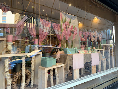 Bouquet Antik & Blumen