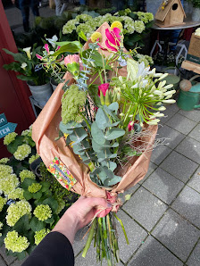 UNVERBLÜMT Naturfloristik