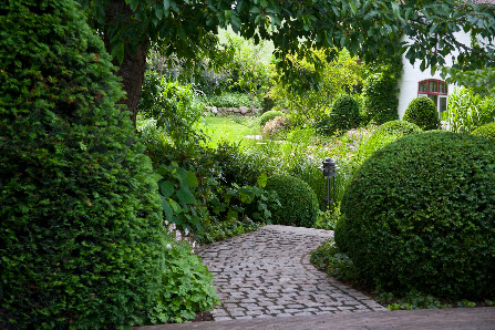 Bahl GmbH "Gärtner von Eden" Garten-, Landschafts- und Schwimmteichbau