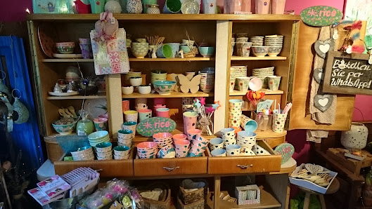 Kleine Blume & Blumenautomat 24Std 7Tg die Woche geöffnet