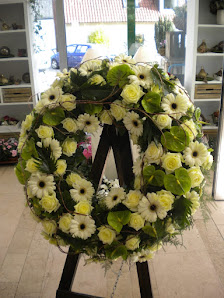 Floristik am Friedhof Maja