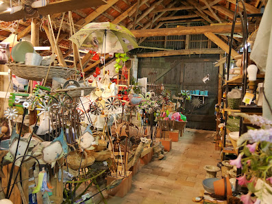 Garten & Kunst UG de Wolff - Gartenberatung mit Schaugarten und Laden