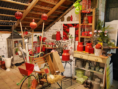 Garten & Kunst UG de Wolff - Gartenberatung mit Schaugarten und Laden