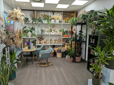 Molting House - Blumen und Dekoration