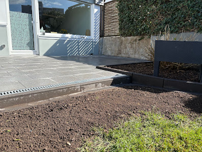 Marcel Rossenbach – Garten- und Landschaftsbau Erdarbeiten, Erdmodellierung, Abbrucharbeiten, Pflasterarbeiten, Tiefbau,