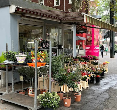 Blumencontainer auf der Düssel