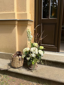 Flower Power: Eberhardt