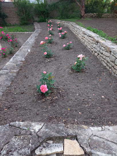 Tahan Garden