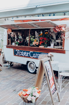 FLOWER-CARAVAN Floristik