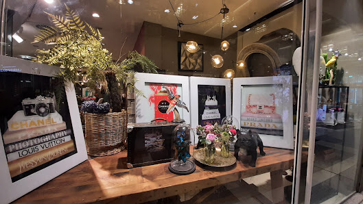 Mann Blumen & Deco