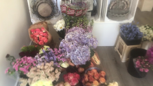 ELLA FLOWERS