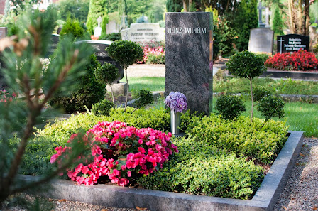 Friedhofsgärtnerei Adrian