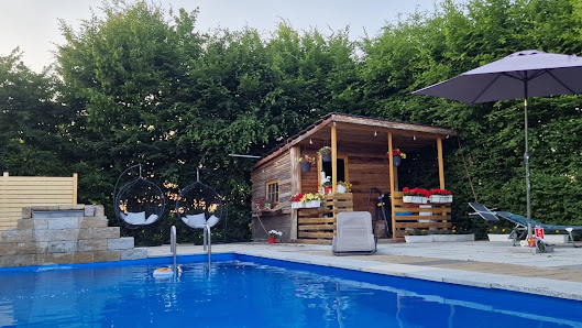 NATURA GARTENBAU GMBH