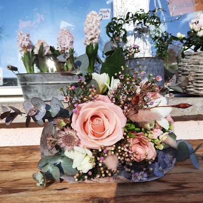 blütenreich Blumen in Havelhöhe