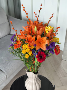JULIA -BLUMEN
