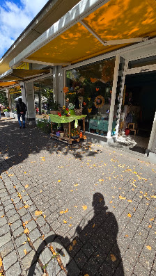 Tante Manfred's Blumenstube