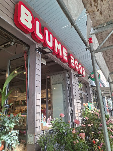 BLUME2000 Berlin Schloßstraße