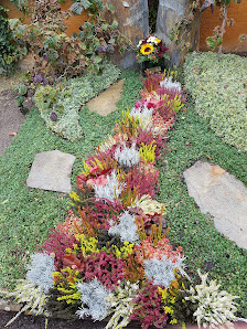 Blumen Burmester, Friedhofsgärtnerei