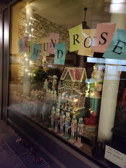 Raum und Rose
