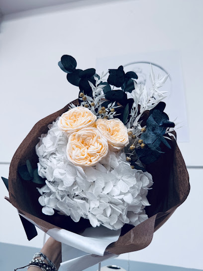 MOST flowers | WELL concept GmbH