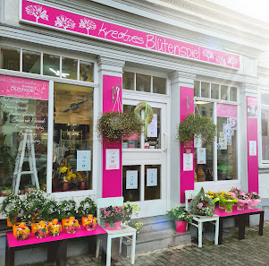 Florist Erfurt - kreatives Blütenspiel