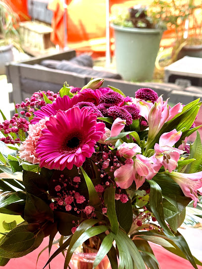Blumen & Geschenke Ecke
