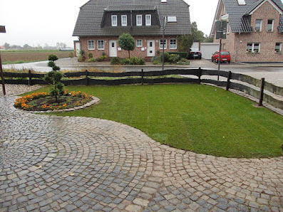 Garten- und Landschaftsbau Bundhund