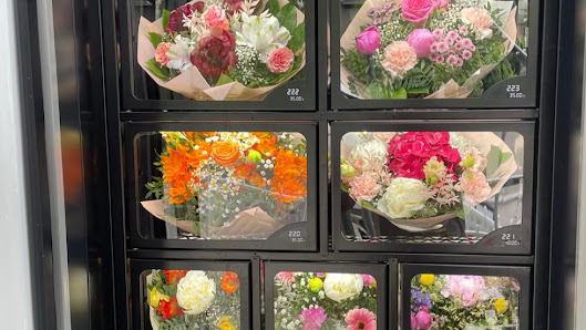 Blumenautomat 24/7 Blumenladen Blumen Pforzheim Floristik Lange