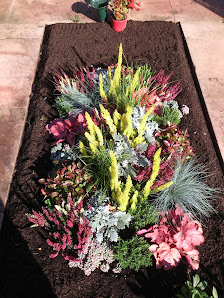 Friedhofsgärtnerei Hartenbauer